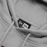 New Era Pánská mikina Milwaukee Bucks NBA 2023 Tip-Off Hoodie Velikost: M