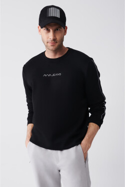 Avva Men's Black Crew Neck Cotton Reflective Pipe Standard Fit Regular Fit Sweatshirt