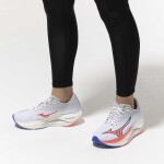 Mizuno dámská běžecká obuv Wave Rebellion Flash 3 White/Striking Coral/Iris Bloo