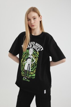 DEFACTO Cool Rick And Morty Oversize Fit Short Sleeve T-Shirt