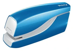 Leitz NeXXt WOW 5566 metalická modrá / Elektrická sešívačka / Kapacita 10 listů / Bateriové napájení (55661036)
