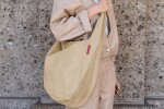 Taška přes rameno Reisenthel Moonbag Cord sand