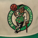 Mitchell & Ness Pánská kšiltovka Boston Celtics NBA Retro Roots Deadstock