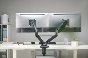 Equip černá / Stolní držák pro 2 monitory / 13-27" / nosnost 9 kg / naklápěcí, otočný 180° / VESA 100x100 (650121)