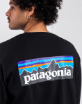 Tričko Patagonia M's L/S P-6 Logo Responsibili-Tee® Black