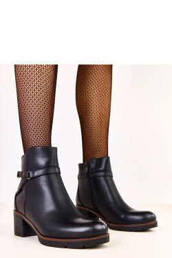 Boty na podpatku model 219956 Solea 38