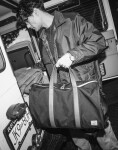 Herschel Supply Novel Duffle Grid Black/Black