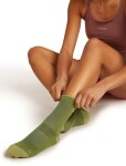 Dámské merino turistické ponožky ICEBREAKER Wmns Hike+ Ultralight Quarter, Sphagnum/Olive velikost: 35-37 (S)