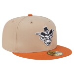 New Era Pánská kšiltovka Texas Longhorns NCAA Throwback Two-Tone 59FIFTY Fitted Velikost: 7 3/4