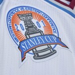 Mitchell & Ness Pánský dres Colorado Avalanche NHL Joe Sakic #19 2000-01 Velikost: 2XL