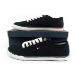 Tommy Hilfiger M boty FM56816983 45