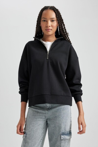 DEFACTO Regular Fit Zippered High Collar Sweatshirt