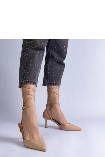 Lodičky na jehlách model 207112 Solea 38