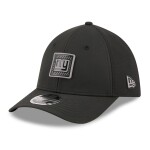 New Era Pánská kšiltovka New York Giants NFL Black 2026 Training Camp 39THIRTY Flex Velikost: M/L