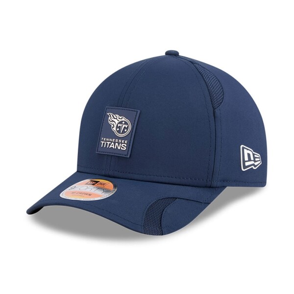 New Era Pánská kšiltovka Tennessee Titans NFL 2025 On-Field Sideline 9FORTY M-Crown Snapback