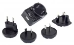 Manhattan USB nabíječka a cestovní adaptér / Nabíječka / EU/UK/US/AU konektory / 1x USB-A / 5W (102155)