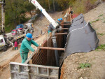 Drenážní geokompozit geotextilií Interdrain tloušťka mm; geotextilie 120 g/m² m²]