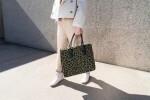Stylová kabelka Reisenthel Daily Shopper Teddy leo olive