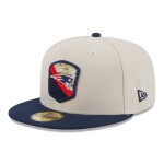 New Era Pánská kšiltovka New England Patriots NFL 2023 Salute to Service 59FIFTY Fitted Velikost: 7 1/8