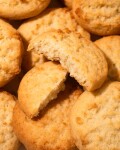 Vilgain Cookies BIO – kokos 135 g (4 x 2 sušenky)