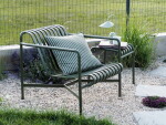 HAY Venkovní polštář Terrazza Olive Bold Stripe 50 × 50 cm, zelená barva, textil