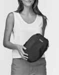 Patagonia Black Hole Cube 6L Black w/Black
