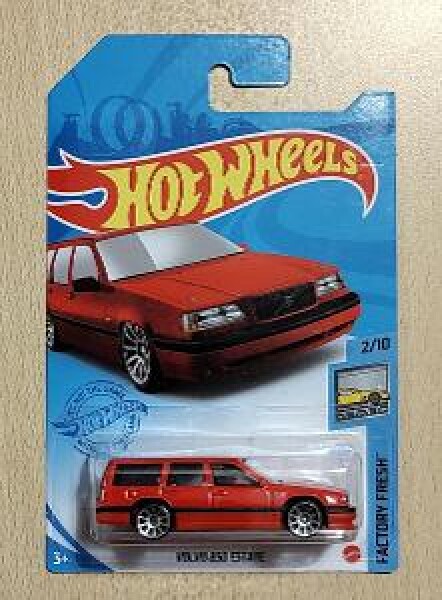 Hot Wheels Volvo 850 Estate, GRY26