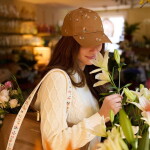 Rifle Paper Co. Kšiltovka s výšivkou Ditsy Dahlia, hnědá barva, textil