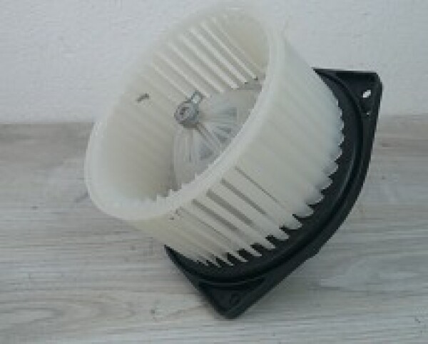 Ventilátor topení NISSAN Pathfinder