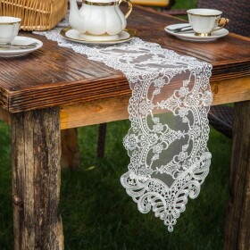 DumDekorace Elegantní krémová krajková štóla - nadčasová dekorace do vašeho interiéru Šírka: 26 cm | Dĺžka: 280 cm