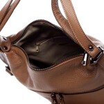 Módní dámská kožená kabelka batoh Emma koňaková