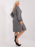 Šedočerné elegantní šaty velikosti houndstooth velikosti