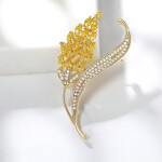 Exkluzivní brož Swarovski Elements Nacira, Zlatá