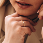 LUNICA Stříbrný prstýnek TŘPYT GOLD Velikost prstenu: 10 (EU: 62-64) 0620_10