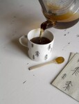 Fine Little Day Porcelánový hrneček Tall 300 ml, černá barva, bílá barva, porcelán