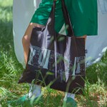 Skládací nákupní taška LOQI MOOMIN Comic Adventures