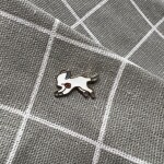 Pinarna.cz Kočička utíkající s růží