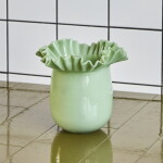 House Doctor Skleněná váza Flee Green, zelená barva, sklo