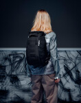 Batoh Db Hugger Backpack 20L Charcoal Grey