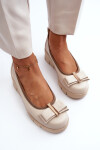 Kožené baleríny na platformě s ozdobou krémové Lewski 3384 35