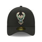 New Era Pánská kšiltovka Milwaukee Bucks NBA 2026 Draft On-Stage Crystal 59FORTY A-Frame Fitted Velikost: 7 3/4