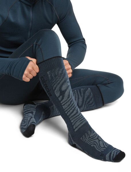 Pánské merino ponožky ICEBREAKER Mens Merino Ski+ Medium OTC Mountain Contour, Abyss/Black/Snow velikost: 42-44 (M)