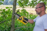 Aku prořezávací pila Powerplus POWXG1045