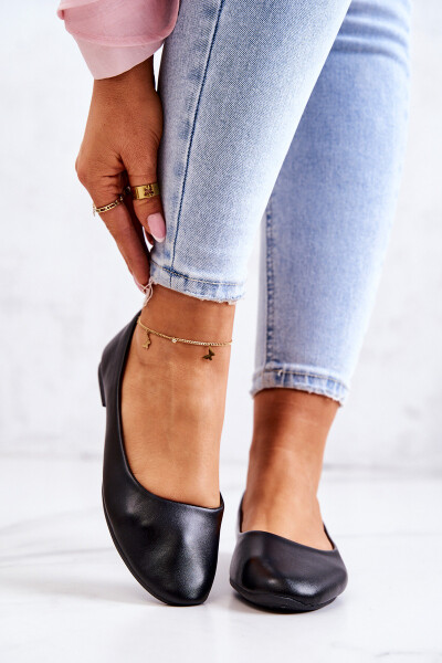 Černé klasické kožené baleríny Stacee 38
