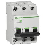 Schneider Electric M9F15316 elektrický jistič