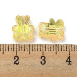 Skleněné korálky - broušený medvídek - různé varianty - 9,5x 8,5 x 3,5 mm - 1 ks Barva: Žlutá