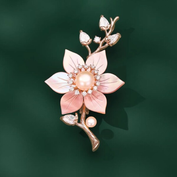Luxusní brož s růžovou perlou a květem švestky Zoé, Růžová