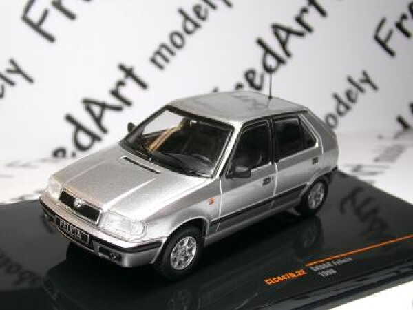 8/23 - Škoda Felicia 1998 - IXO 1:43