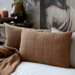 Chic Antique Prošívaný povlak na polštář Aix Vintage Clay 40 × 60 cm, hnědá barva, textil