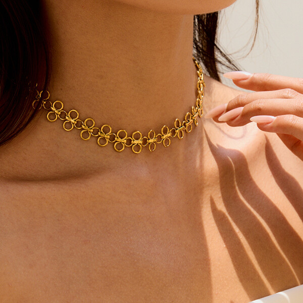 ELENYS Aurelia Loop – pozlacený choker náhrdelník 18K žluté zlato Délka: 33+7 cm / max. 40 cm